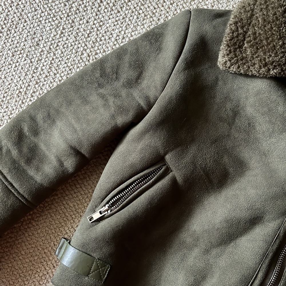 Green jacket - Picture 3 of 5
